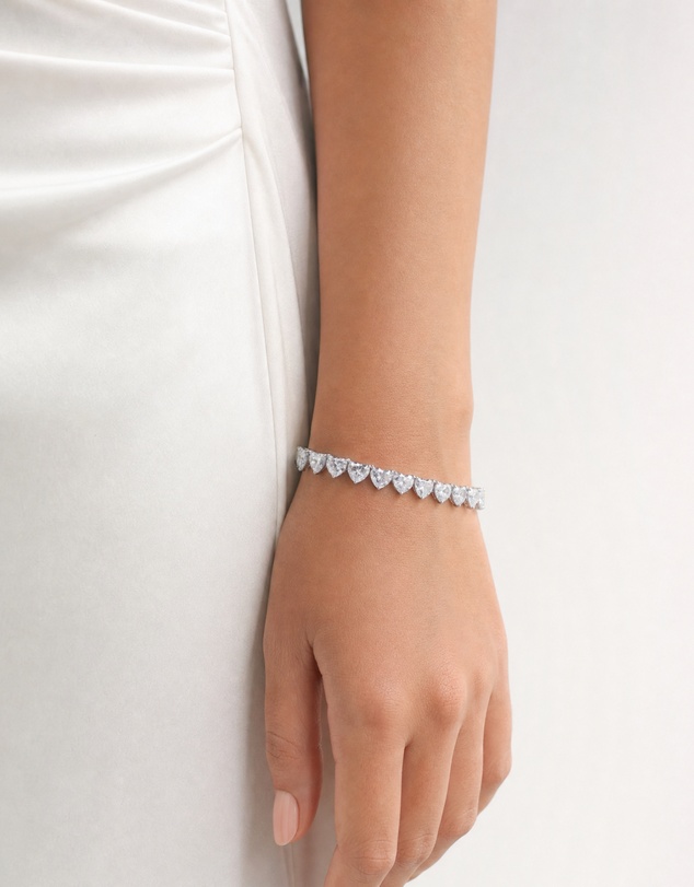 Izoa - Love Heart Tennis Bracelet