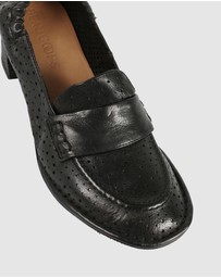 Beau Coops - Aluna Courtshoes