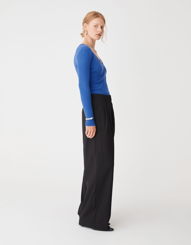 Forcast - Vicky V-Neck Knit