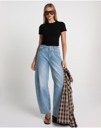 Madison The Label - Cora Barrel Jeans