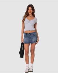 EDIKTED - Ava V Neck Ruched Top