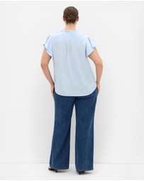 City Chic - Drama Queen Short Sleeve Shirt