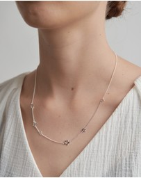 Karen Walker - Mini Scattered Star Necklace