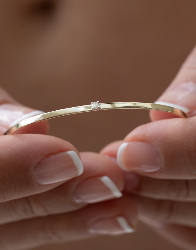 Luna Rae - Solid Gold - Horizon Bangle