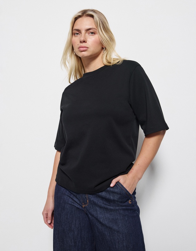 Commonry - Modern Tee
