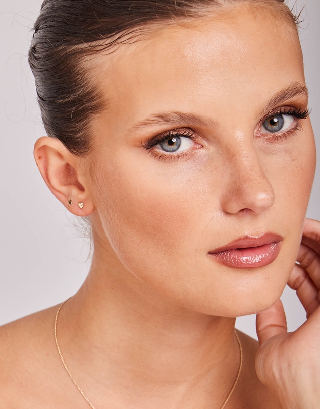 Zoe Olivia - 9K Gold Mini Heart Stud Earrings