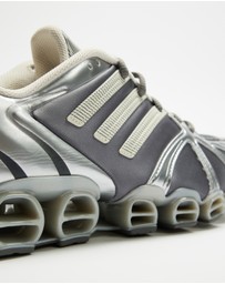 adidas Originals - Mega Ghostride - ICONIC EXCLUSIVE - Women's