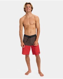 Quiksilver - Mens Highline Arch 19