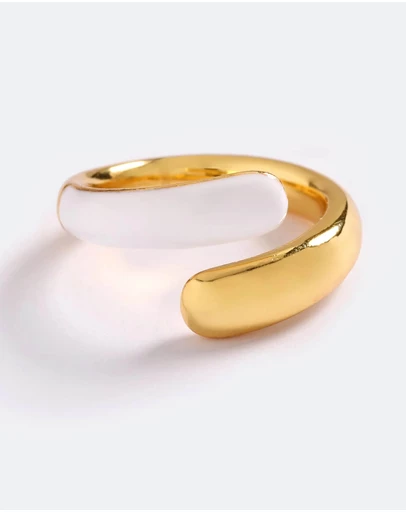Emma Pills - Strobe Ring