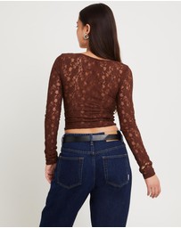 Alice In The Eve - Hailey Long Sleeve Lace Top