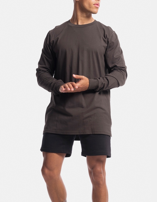 Vacancy Co - Vacant Long Sleeve Tee