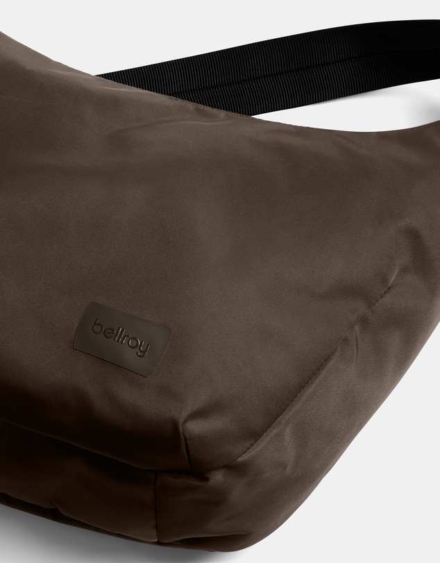 Bellroy - Laneway Crescent Bag 7L