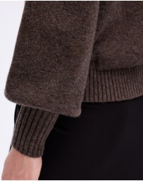 Minima Esenciales - Rian Wool Cashmere Funnel Neck Jumper