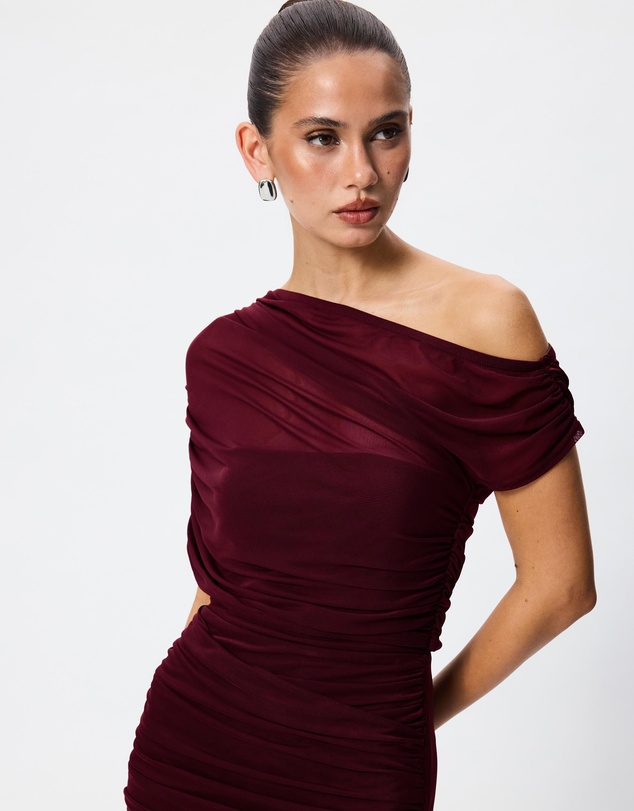 Tussah - Eleanor Mesh Off The Shoulder Maxi Dress