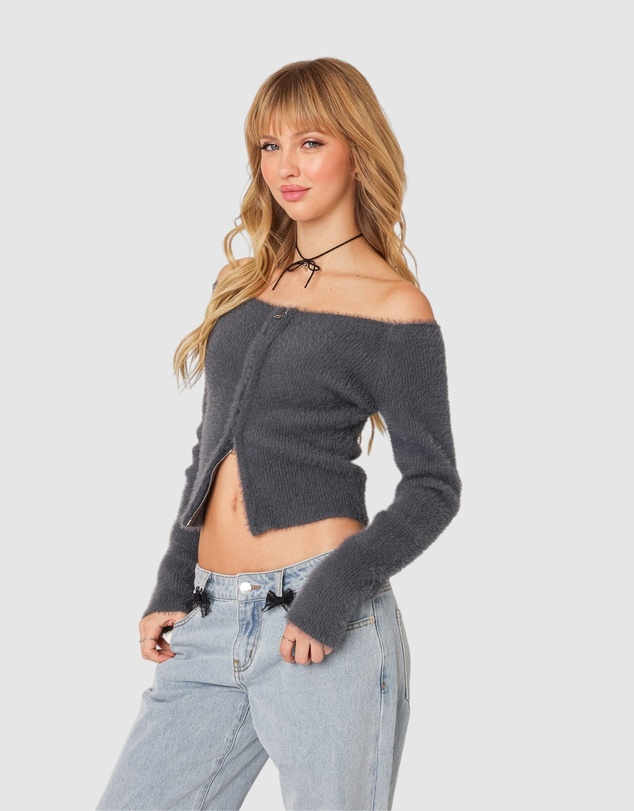 EDIKTED - Sonia Off Shoulder Fuzzy Knit Top