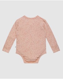 Kynd Baby - Comfy Bodysuit Long Sleeve in Pink Heart