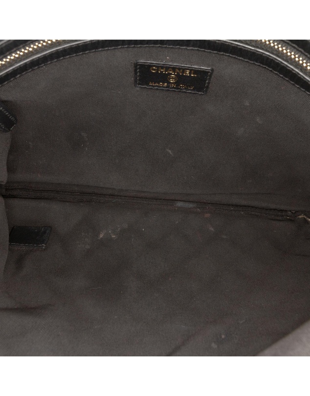 Pre-Loved by Azura Reborn - Pre-Loved Medium Quilted Caviar Boy O Case Clutch