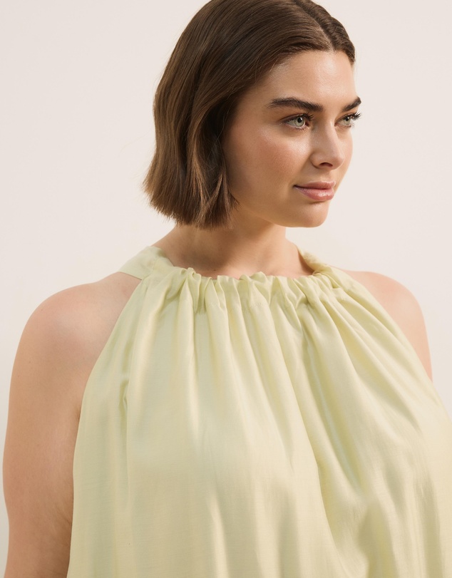 Atmos&Here Curvy - Paloma Voile Cut Away Tie Midi Dress