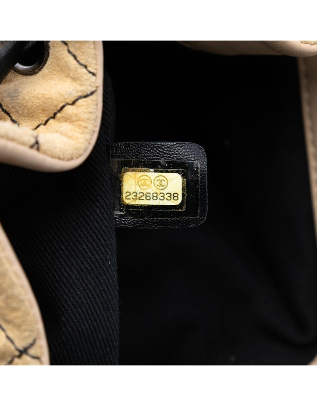 Chanel - Pre-Loved CC Suede Wild Stitch Bucket Bag