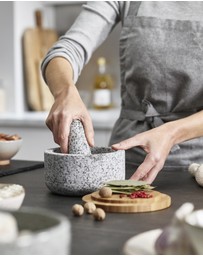 Joseph Joseph - Dash™ Pestle & Mortar with Bamboo Lid
