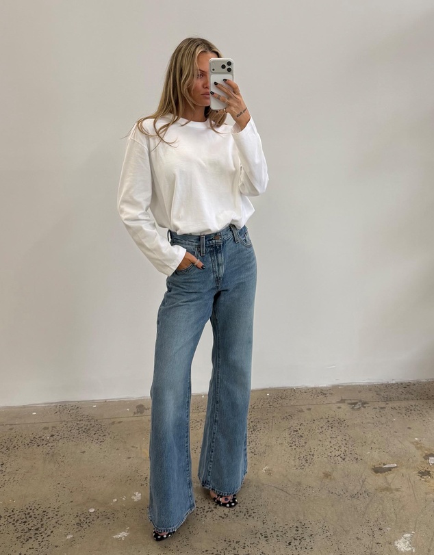 Levi's - Cinch Flare Jeans