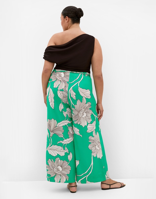 City Chic - Plus size Lola Floral Print Wide Leg Pant - greenstone