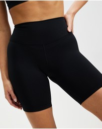 Nike - One Dri-FIT High Rise 8in Shorts