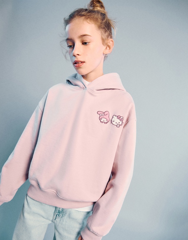 M.N.G - HK Peace Sweatshirt - Teens