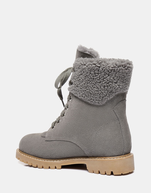 EVERAU - Australian Shepherd Ugg Mina Cow Suede Upper Martens