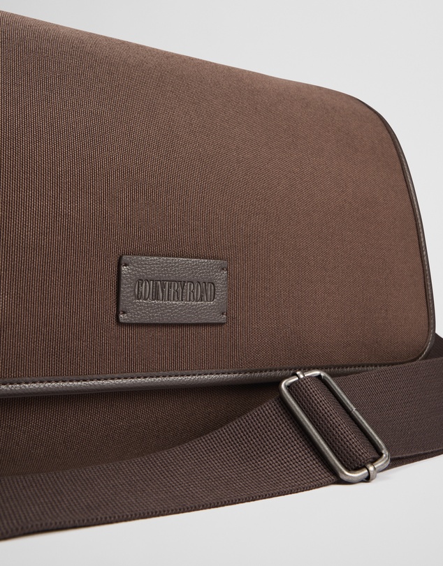Country Road - Hudson Messenger