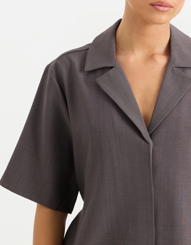 Calli - Kerr Tailored Tie Back Shirt