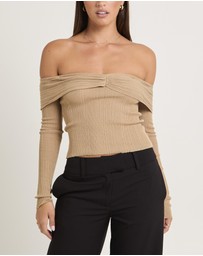 Alice In The Eve - Tully Off Shoulder Knit Top