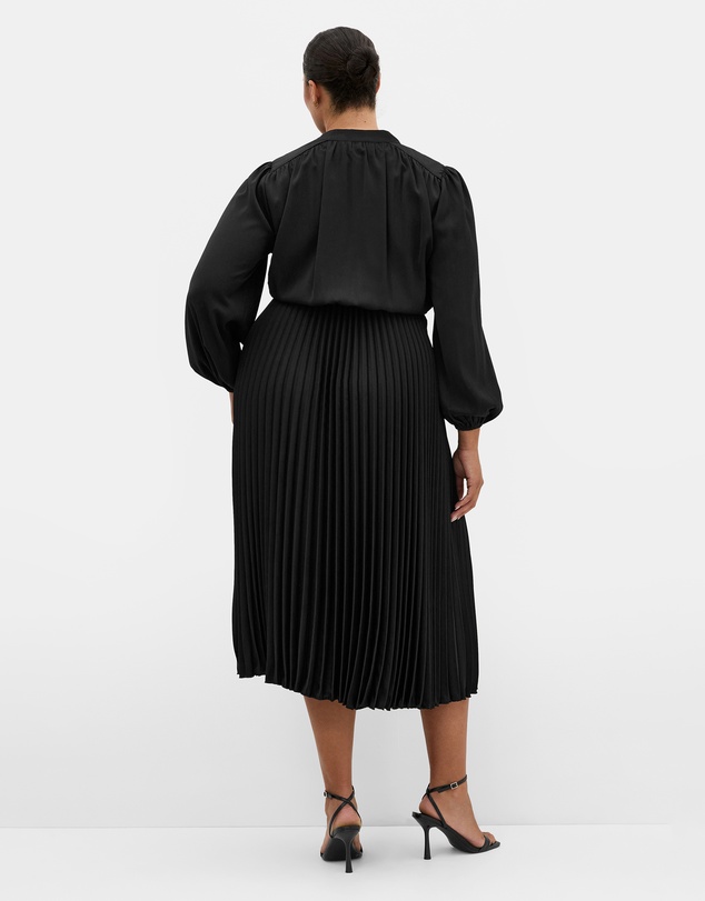 City Chic - Plus size Halle Long Sleeve Pleat Dress - black