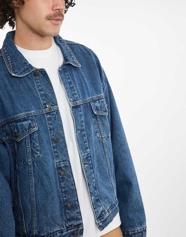 Vintage by The Real Deal - Pre Loved - 90s Hard Rock Cafe Denim Jacket