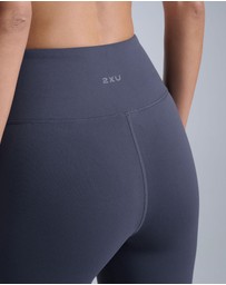 2XU - Fluid Hi-Rise Flare Pants
