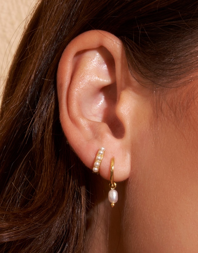 Arms Of Eve - Cordelia Pearl Earrings