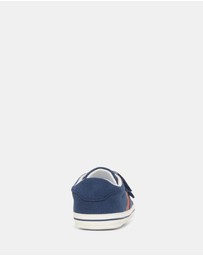 Kicks - Kegan Sneaker