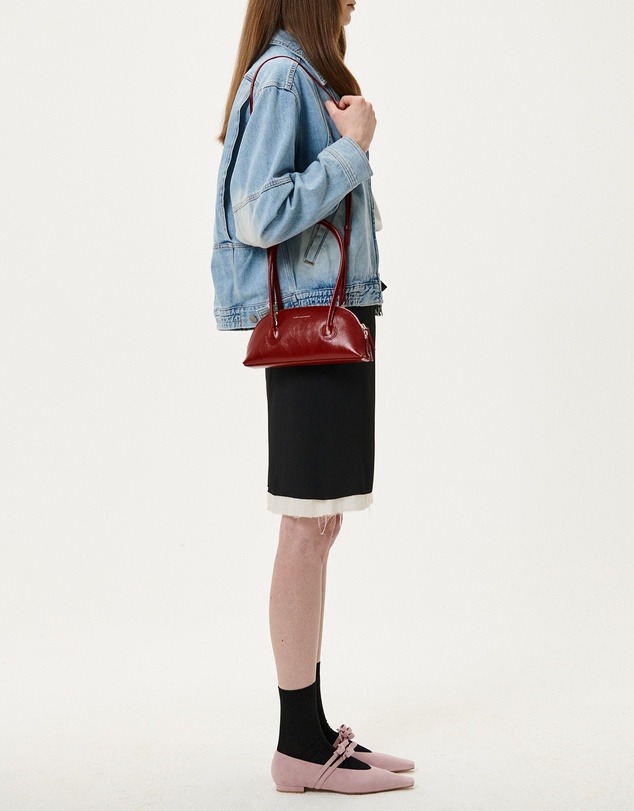MARGESHERWOOD - Bessette Shoulder