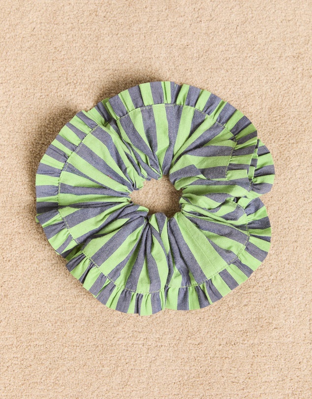 Damson Madder - Frill Edge Scrunchie