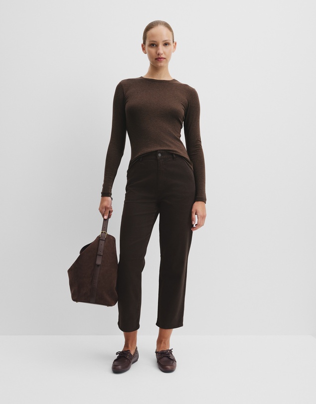 Country Road - Crop Curve Jean