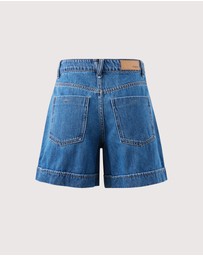 Ceres Life - Juno Seamed Short