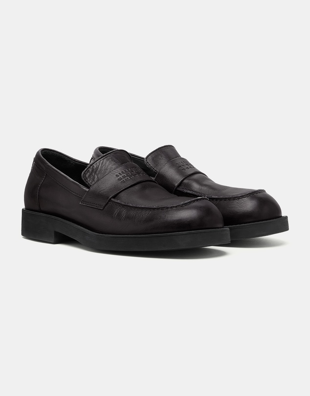 MM6 Maison Margiela - Logo Embossed Moccasins - Women's