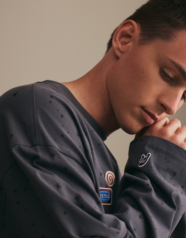 Resting - Brandwear Bowie Long Sleeve Tee