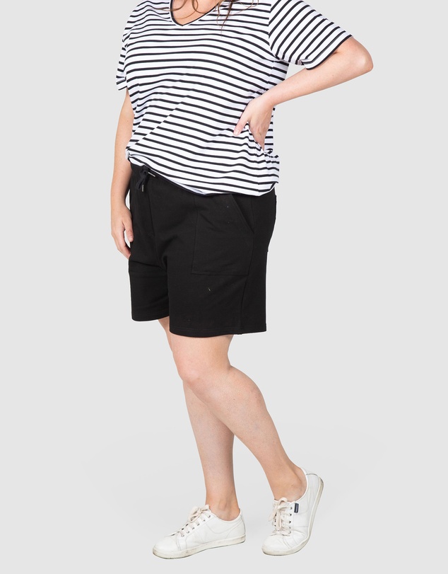 Love Your Wardrobe - Steph Knit Short