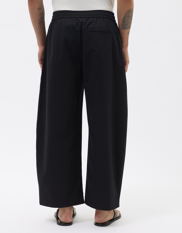 AERE - Cotton Barrel Leg Pant