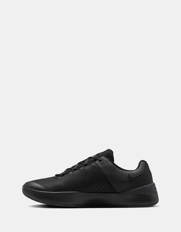 Nike - MC Trainer 4 - Men's