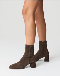 Siren - Noelle Block Heel Ankle Boots