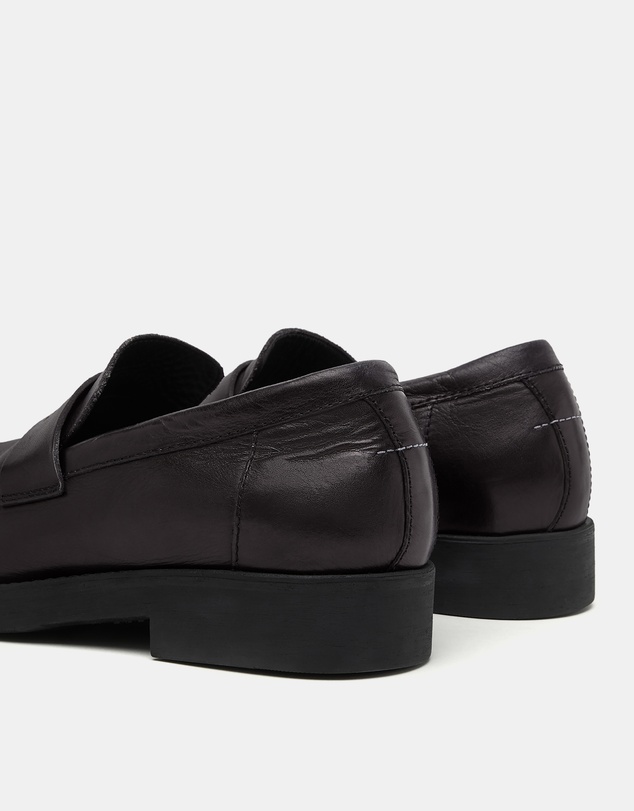 MM6 Maison Margiela - Logo Embossed Moccasins - Women's