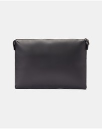 R.M.Williams - Farrier Tech Folio