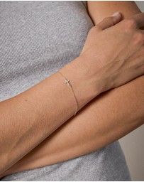 Bianc - Medium Cross Bracelet